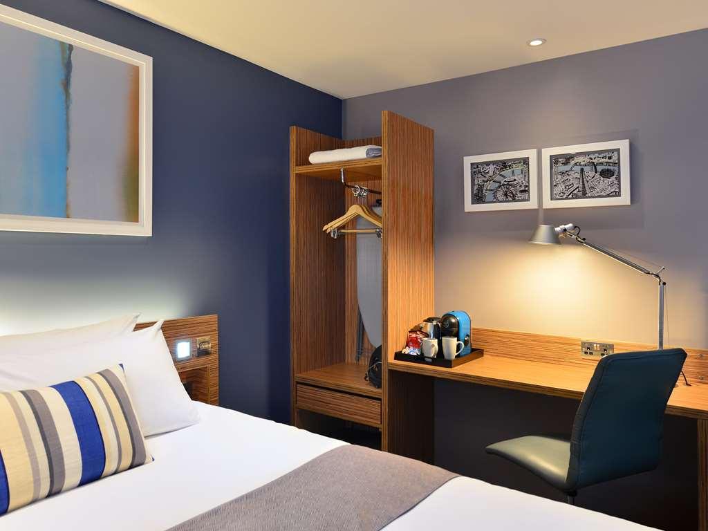 Mercure London Gatwick Airport Горлі Номер фото