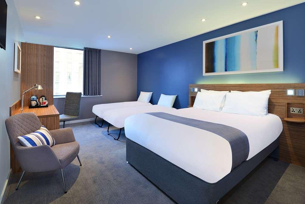 Mercure London Gatwick Airport Горлі Зручності фото