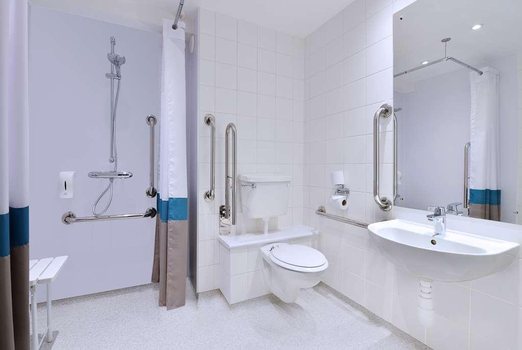 Mercure London Gatwick Airport Горлі Номер фото
