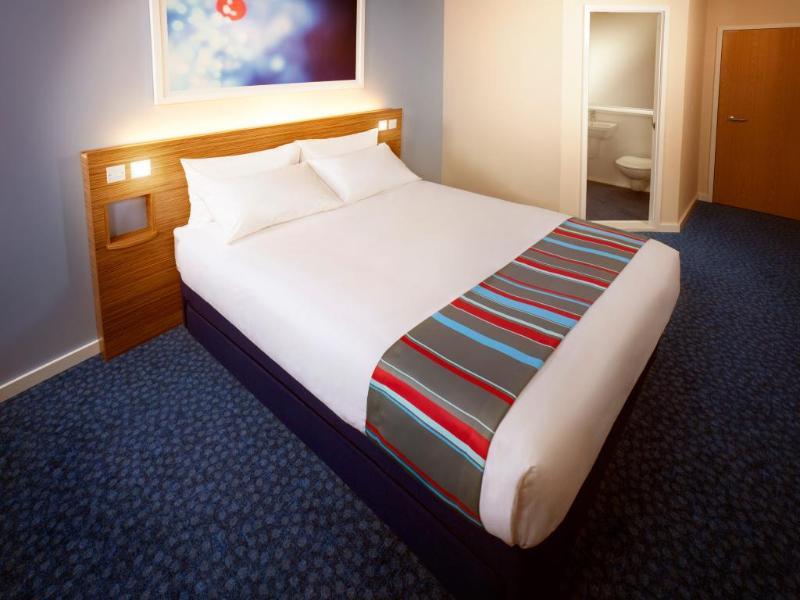 Mercure London Gatwick Airport Горлі Екстер'єр фото