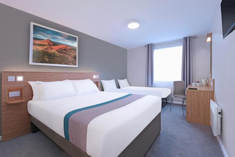 Mercure London Gatwick Airport Горлі Екстер'єр фото